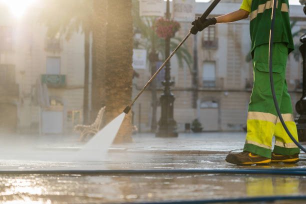 Best Garage Pressure Washing  in North Sioux City, SD